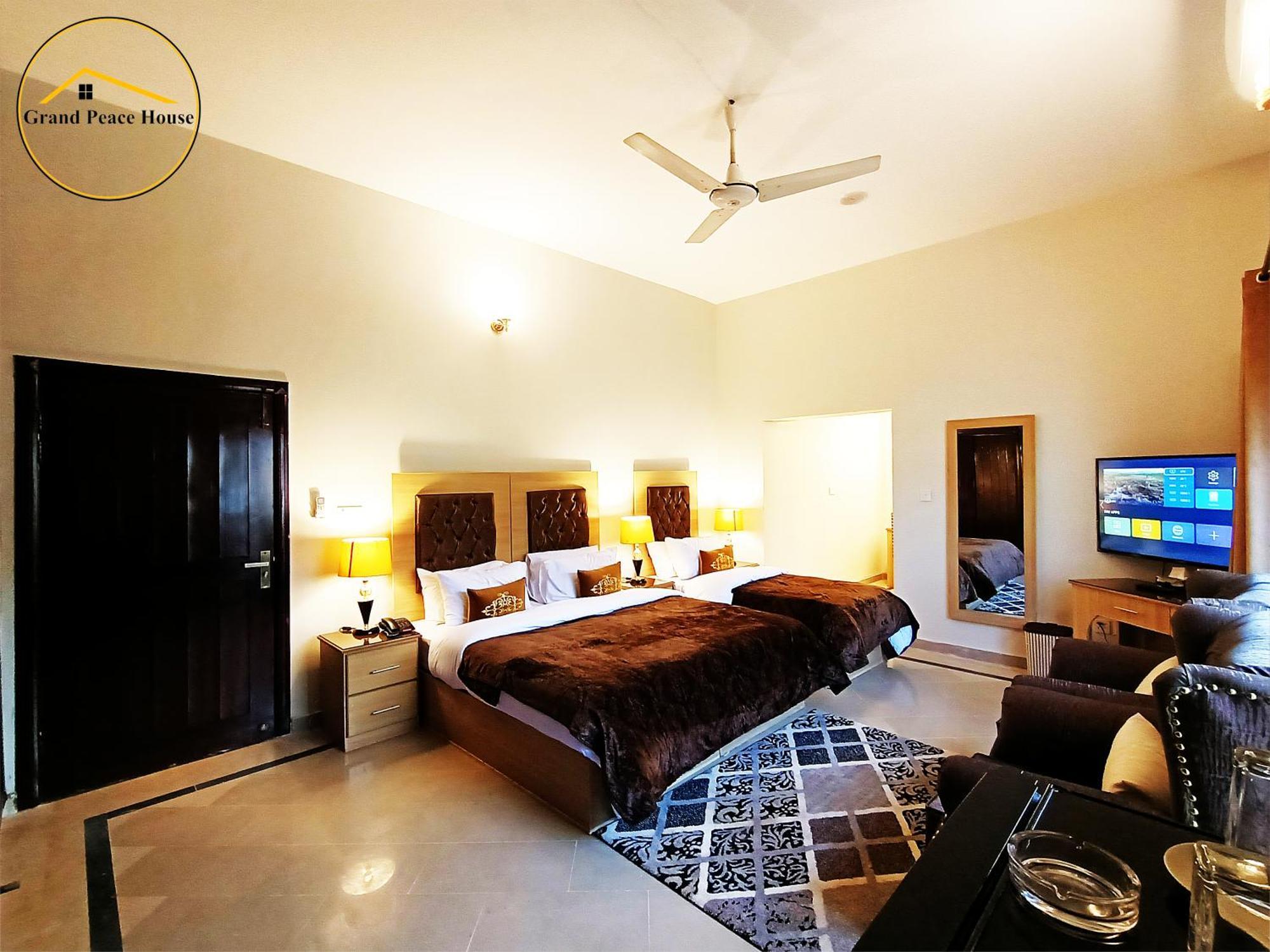Grand Peace House I Bed & Breakfast Islamabad Exterior foto